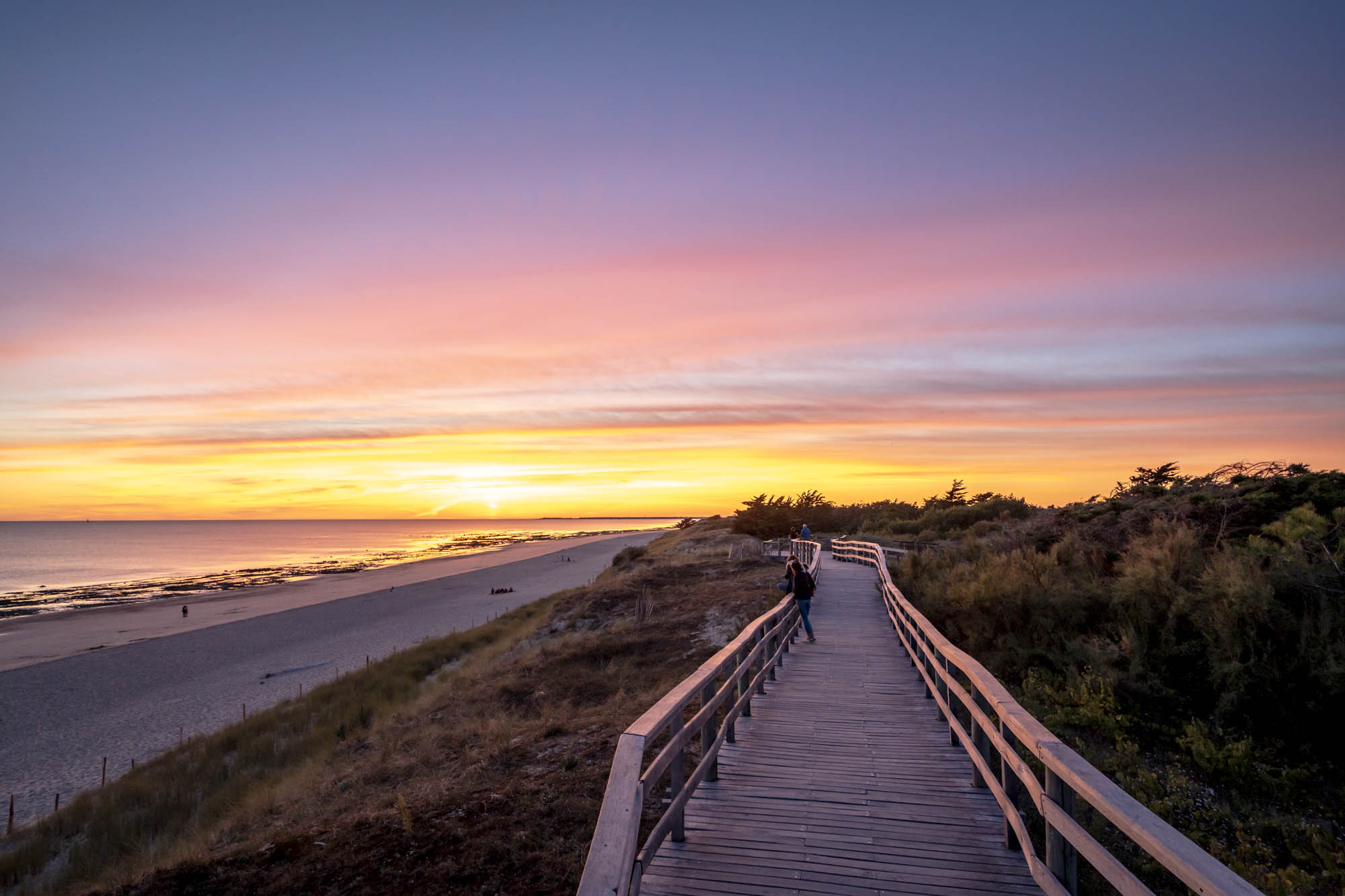 2024.09.15 ❤️ ile de ré sunset plage des gollandières 7403885